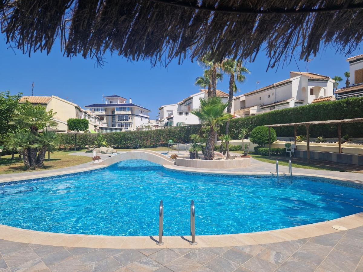 Lovely Apartment Near The Beach In Sunny La Mata Torrevieja Luaran gambar