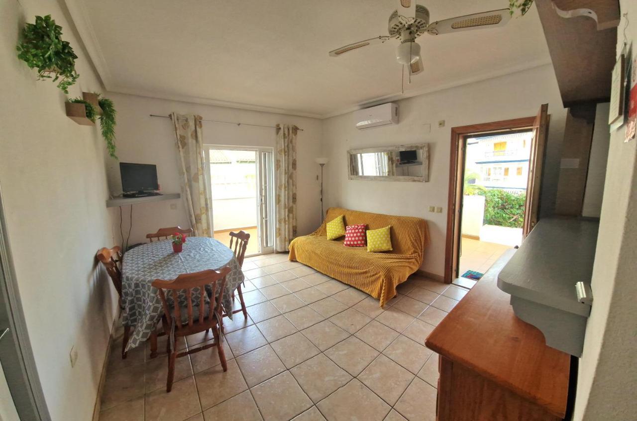 Lovely Apartment Near The Beach In Sunny La Mata Torrevieja Luaran gambar