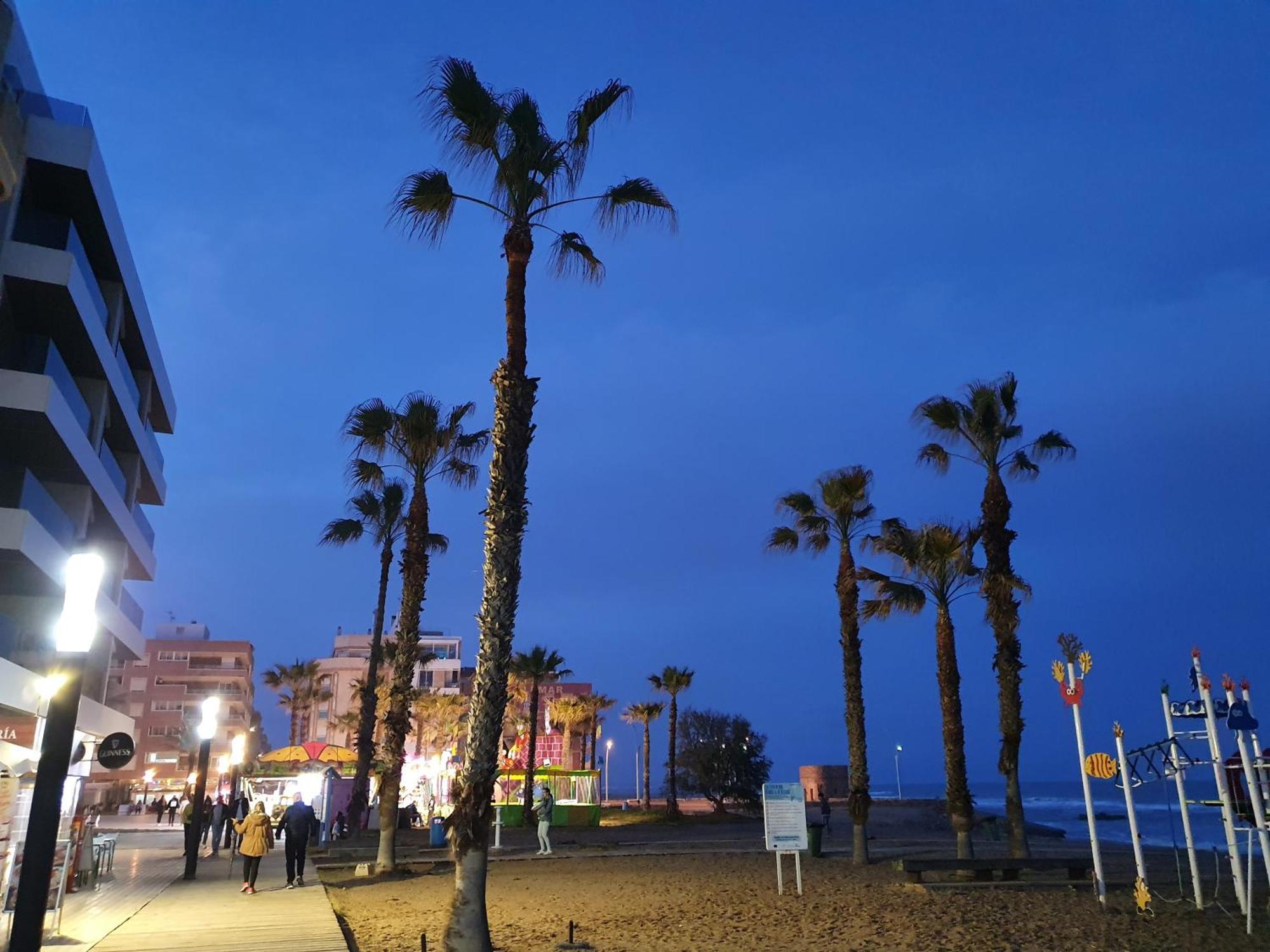 Lovely Apartment Near The Beach In Sunny La Mata Torrevieja Luaran gambar